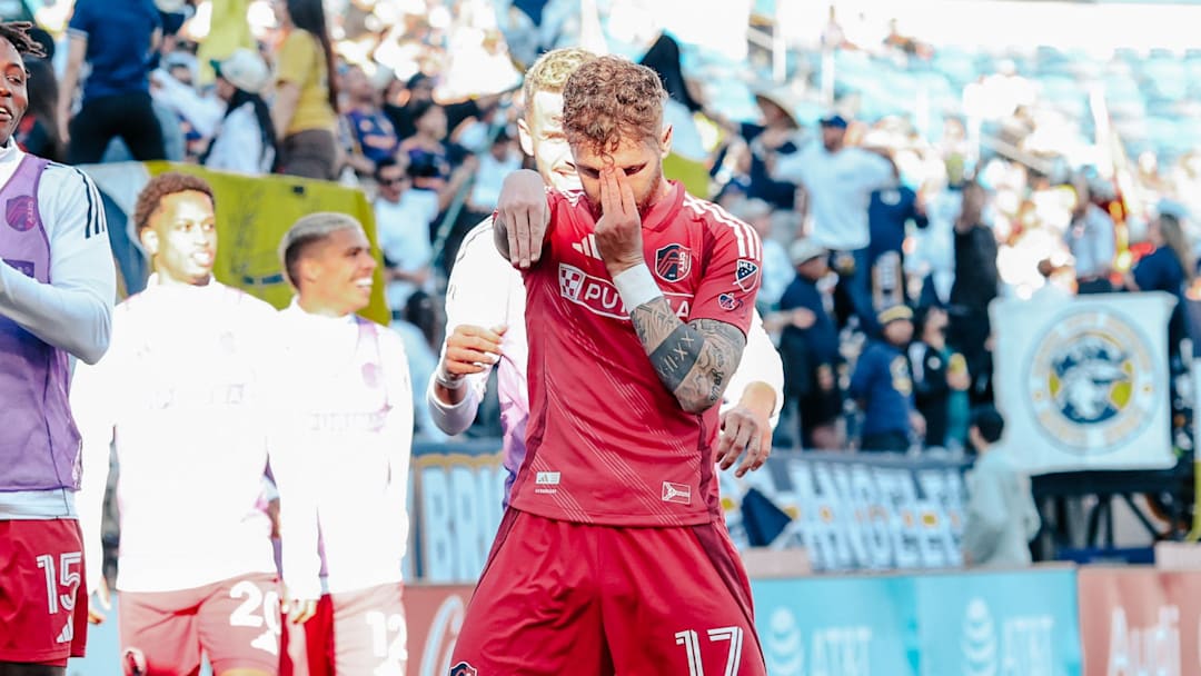 倍思 双模充电二合一移动电源（5200mAh）